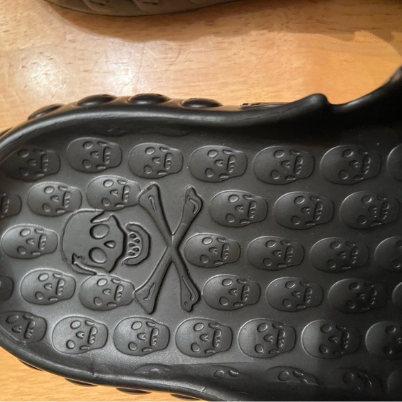 💀 Unisex skull slides 💀 new and unworn - Picture 3 of 8